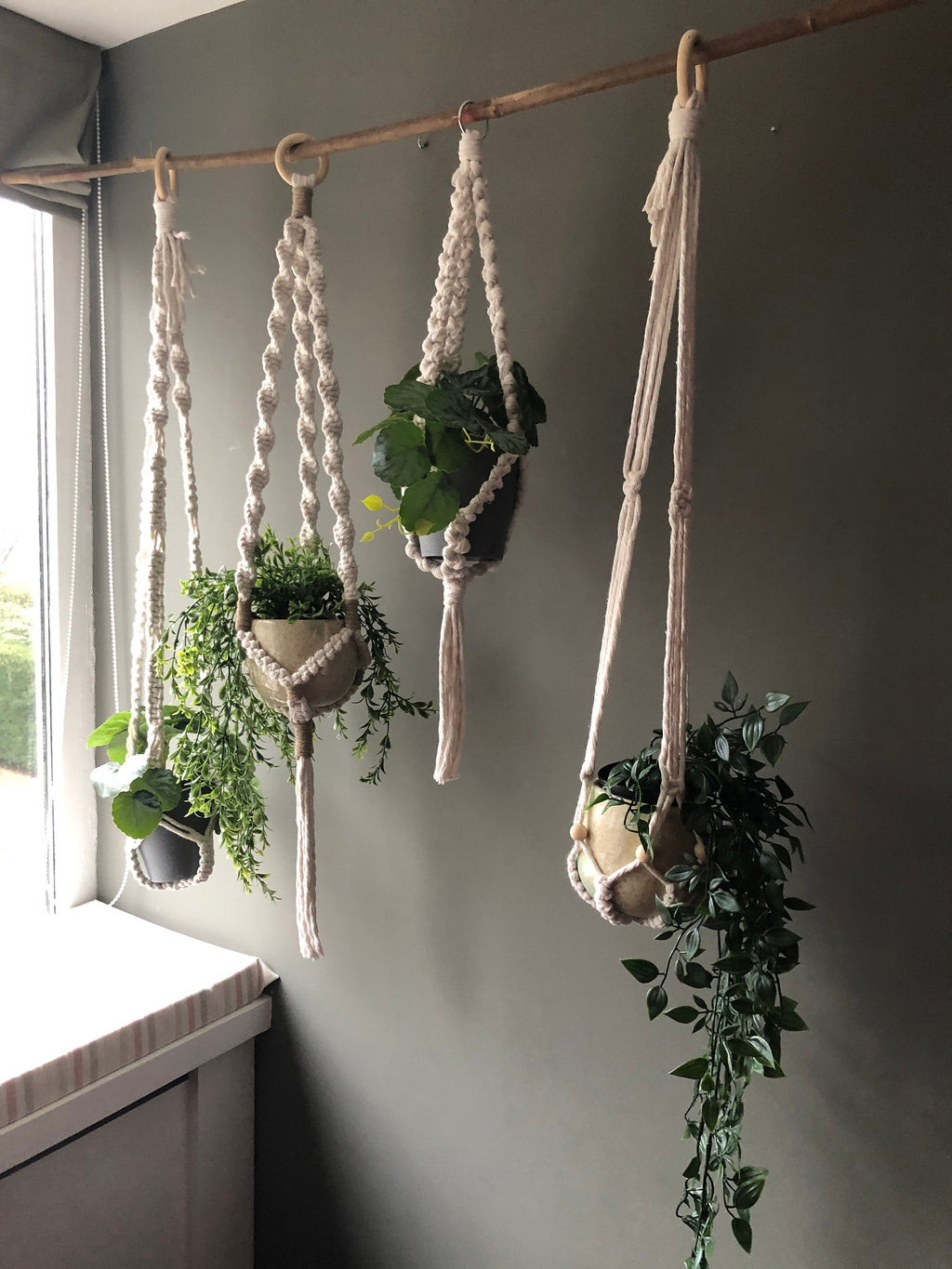 Macrame Planthanger Naturel, Plant Hanger Boho Home Decor, Plant Gift, No Tassel Plantlover Plantgift Plantholder