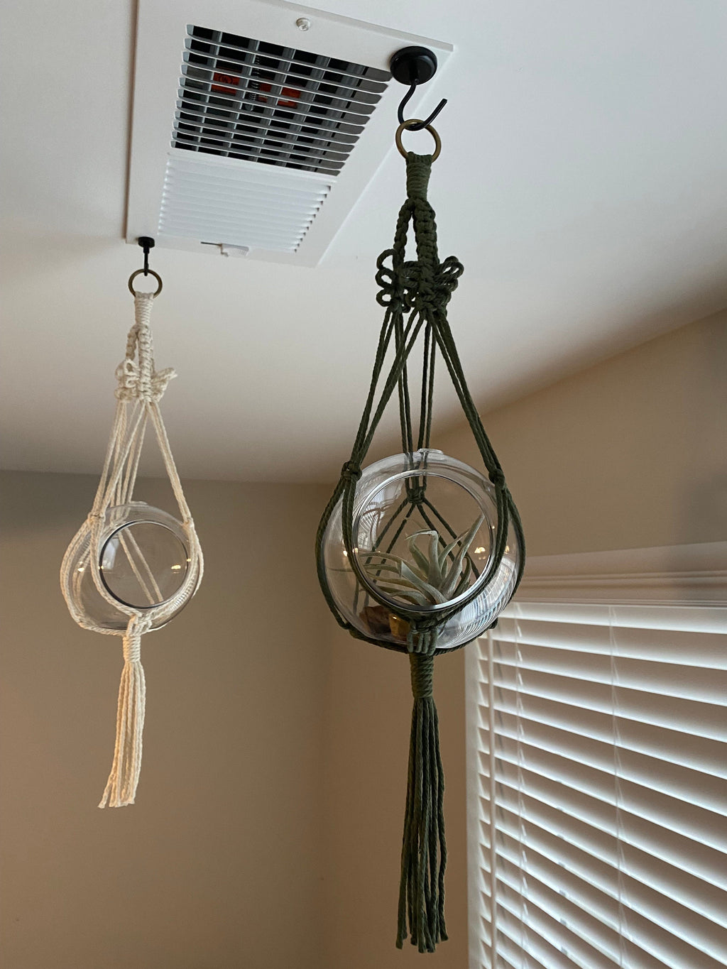 Macrame Terrarium Plant Hanger With Optional Terrarium Globe Included